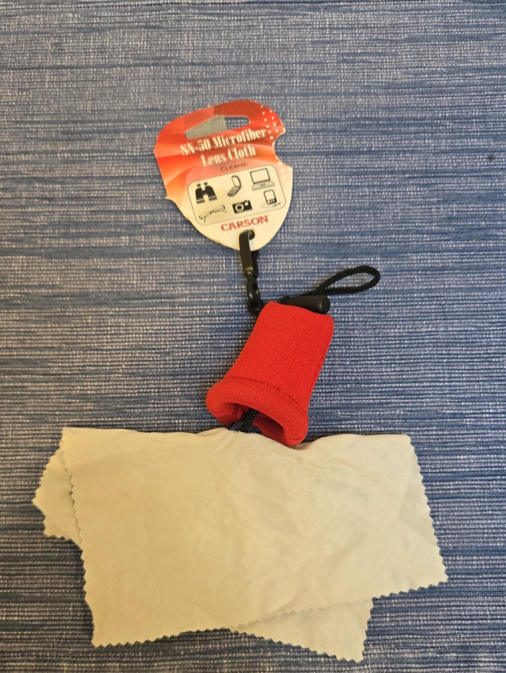 NWT CARSON Microfiber Lens Cloth with Red Stuff Bag